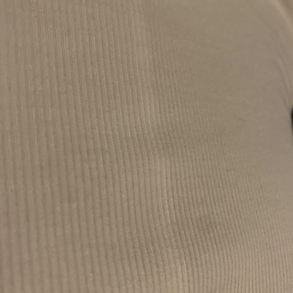 Vuori white long sleeved women’s top soft ribbed size large - Picture 4 of 8